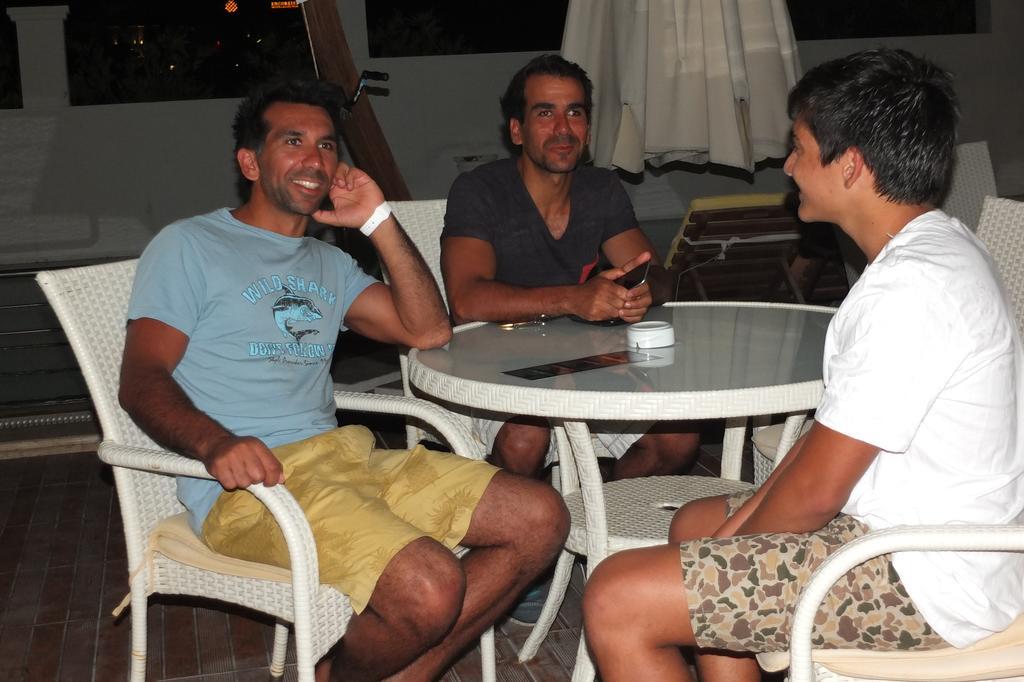 Lapis Port Surf Hotel Alaçatı Ngoại thất bức ảnh